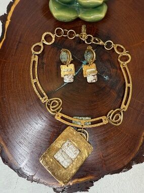 J. Jansen VTG Necklace & Earring Set with Green and Cream Stone Accents